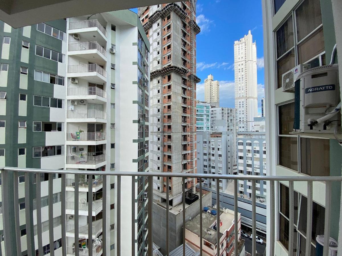 Ferienwohnung Crm18 - 3 Dorm, Climatizado, Tv Smart, Garagem Balneário Camboriú Exterior foto
