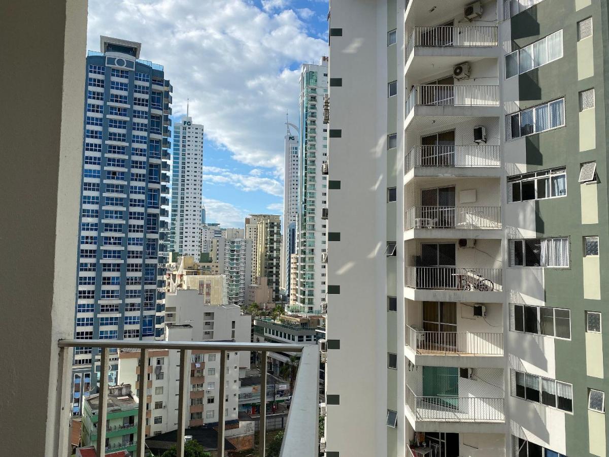 Ferienwohnung Crm18 - 3 Dorm, Climatizado, Tv Smart, Garagem Balneário Camboriú Exterior foto